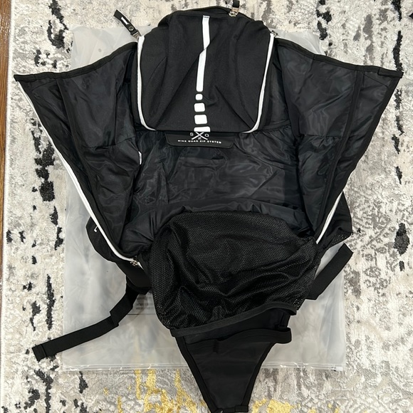 Nike Hoops Elite Max Air Team Quadzip Backpack - Picture 7 of 9